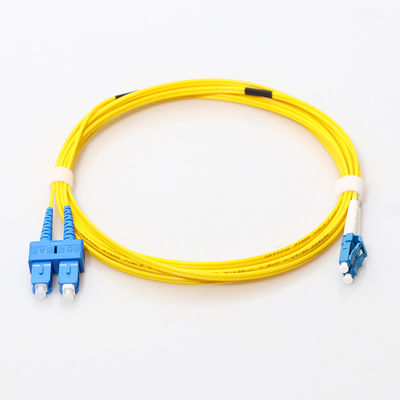 La correction de câble de fibre du SM DX attachent Sc RPA à LC UPC avec des agrafes RoHS conforme