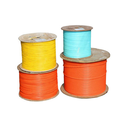4 6 8 12 câble optique protégé tendu de fibre de fibre de noyau d'évasion d'intérieur du câble optique GJBFJV