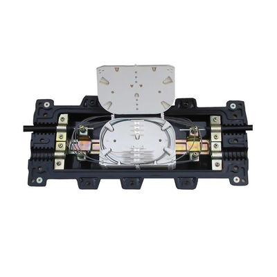 Le noyau optique horizontal de la fermeture FOSC-001 96 d'épissure de fibre avec 2 a entré 2 ports de sortie